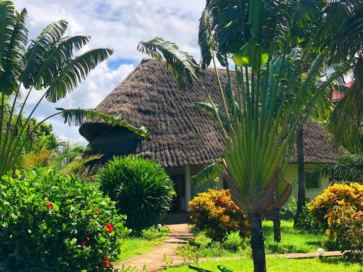 Diani-Paradise-Villas Playa de Diani Exterior foto